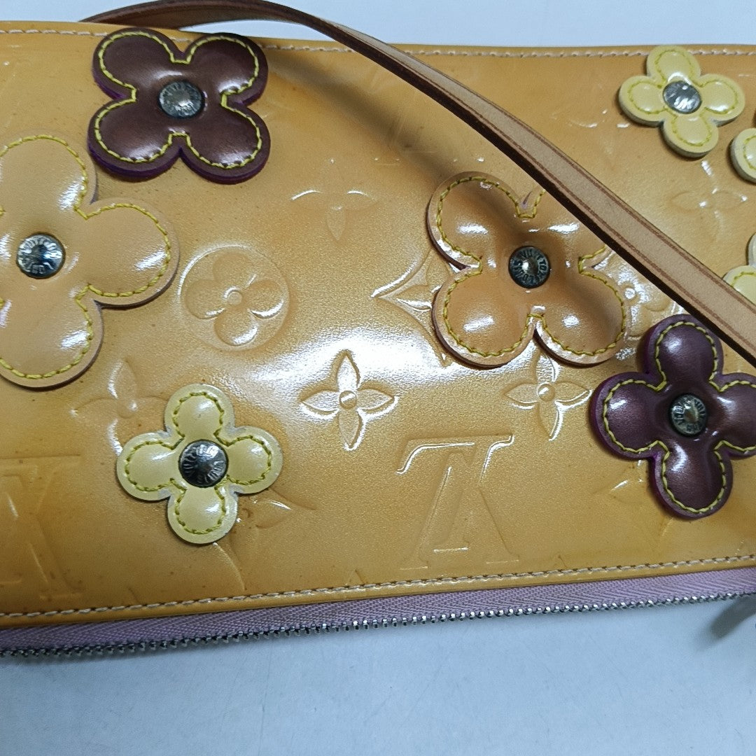 Accesorios GM Monogram Charol Amarillo