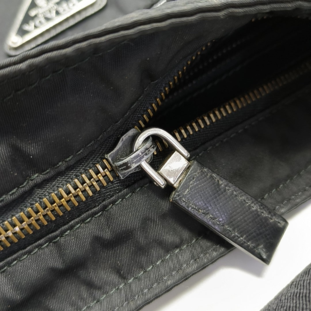 Nylon Shoulder Bag Black