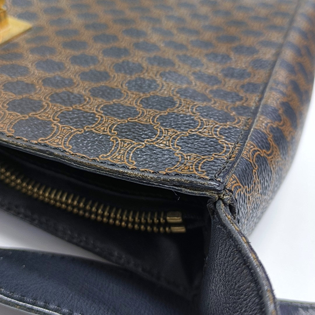 Coated Canvas Brown