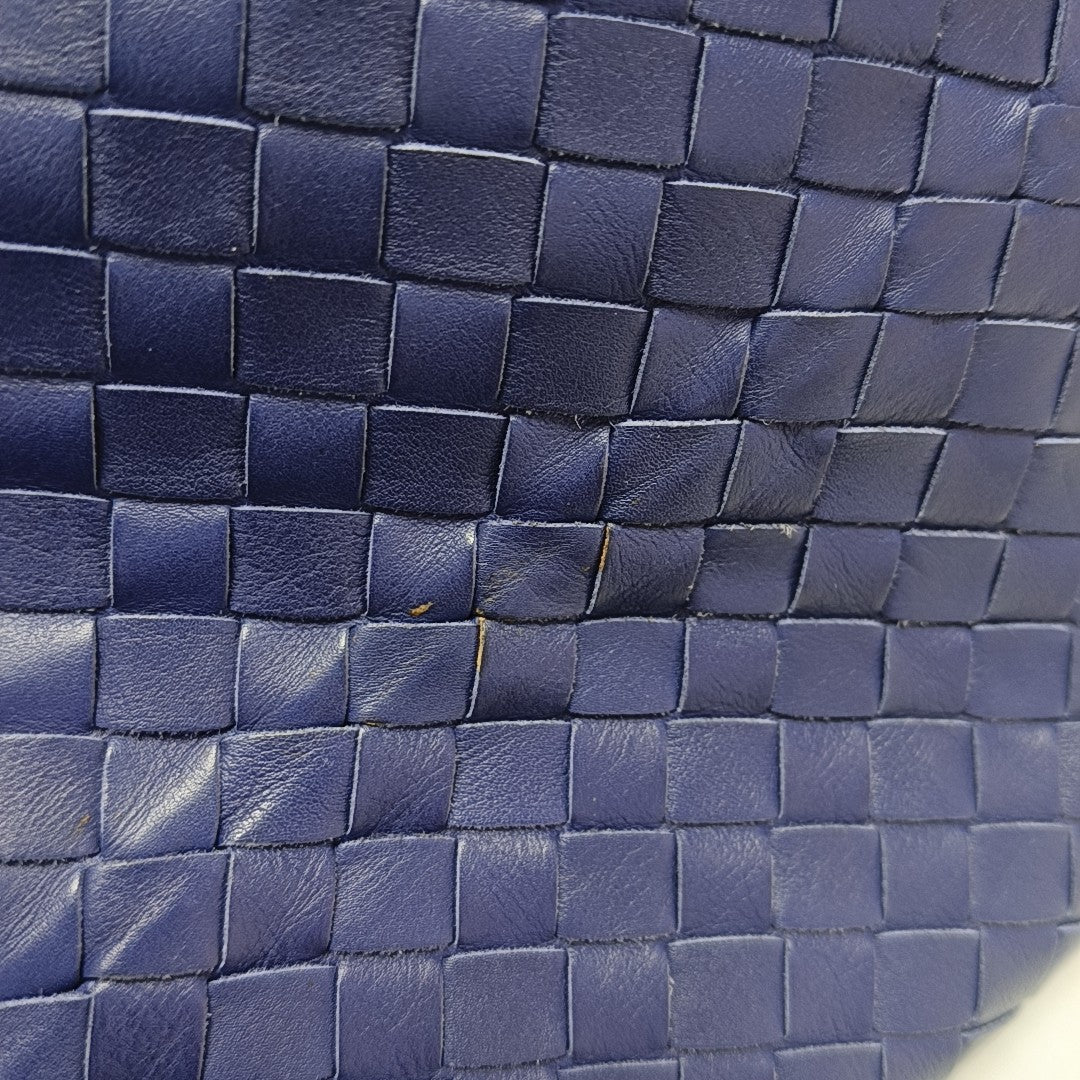 Veneta Calfskin Blue