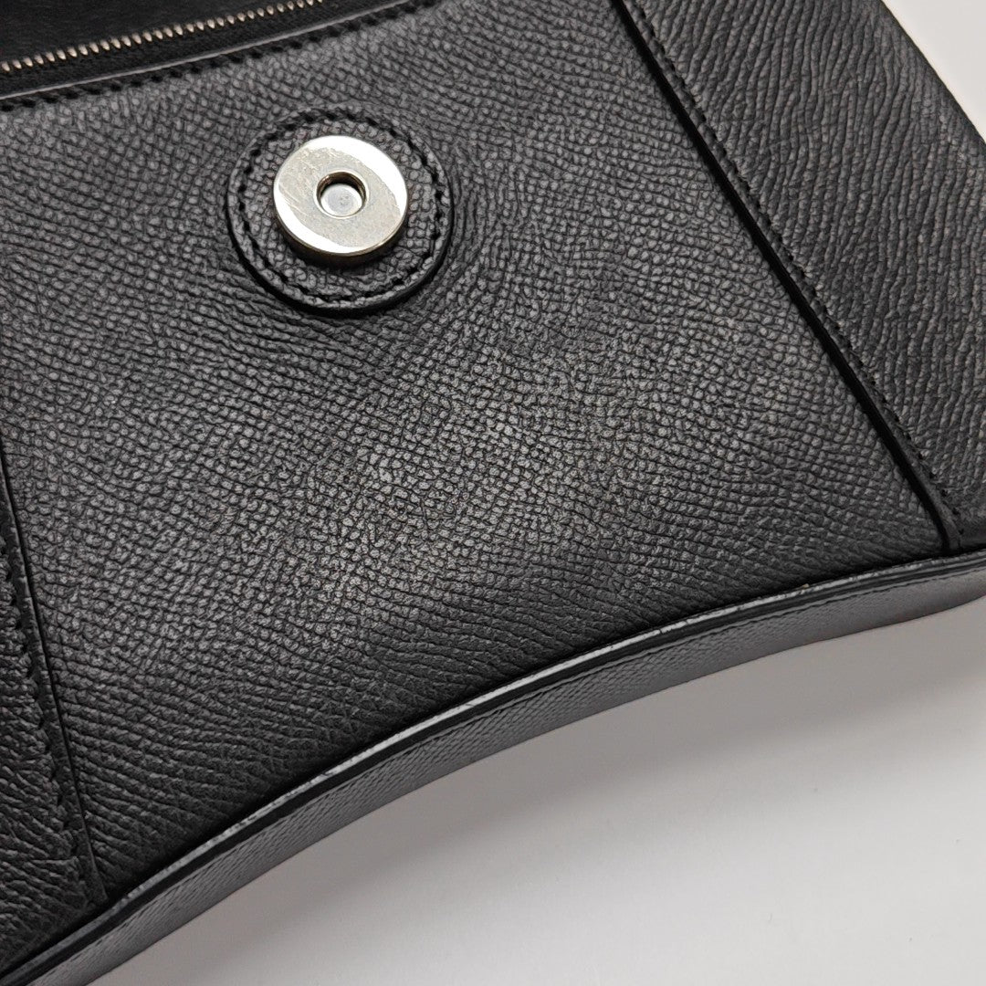 Downtown Calfskin Black