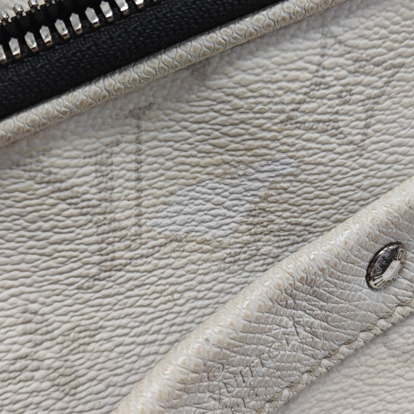 ALPHA Coated Canvas White