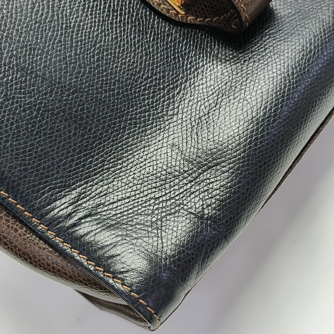 Calfskin Shoulder Bag Black