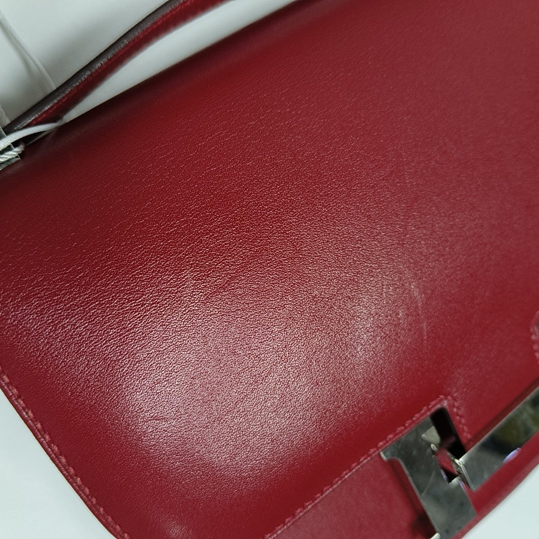 Constance 18 Box Calf Rojo