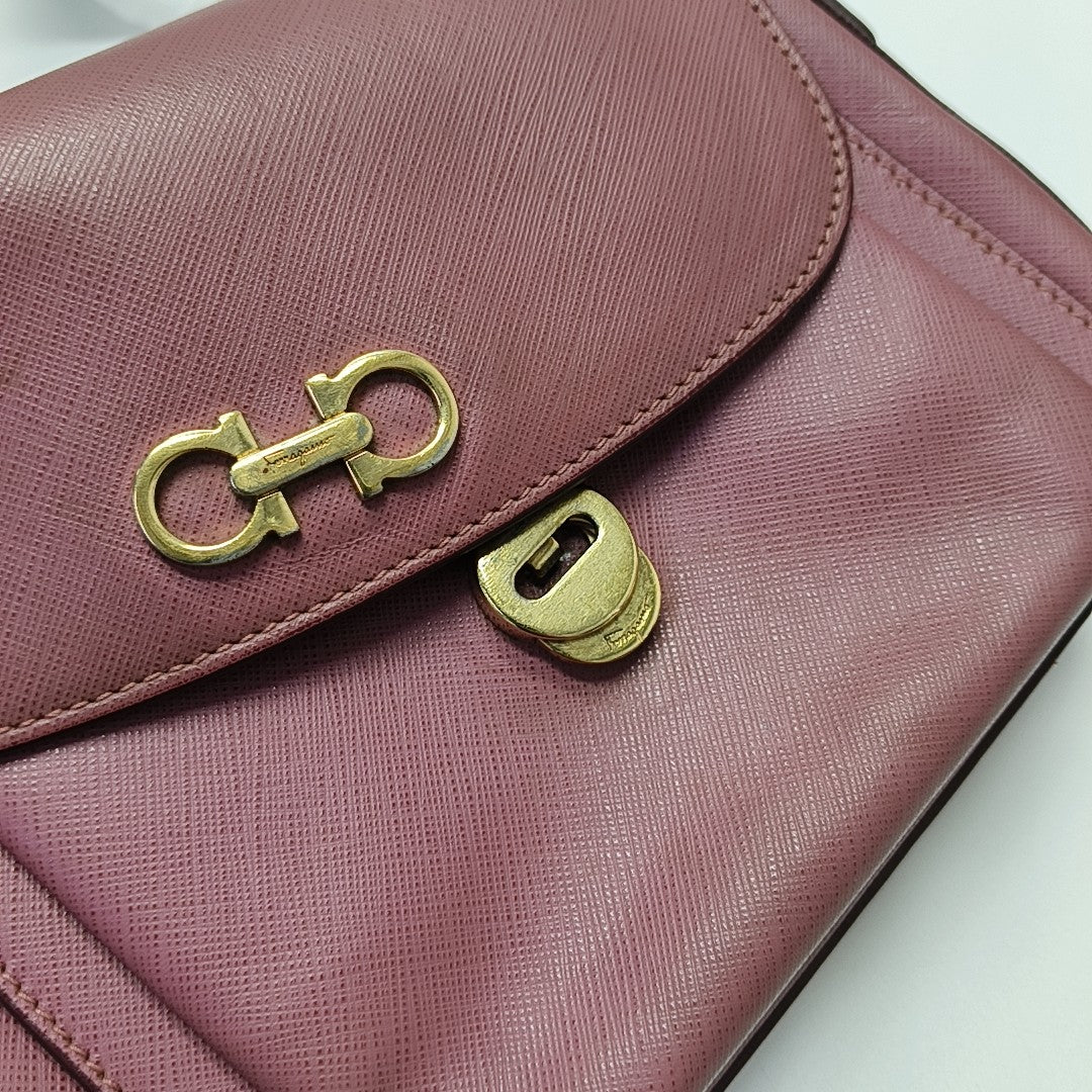 Gancini Calfskin Beige