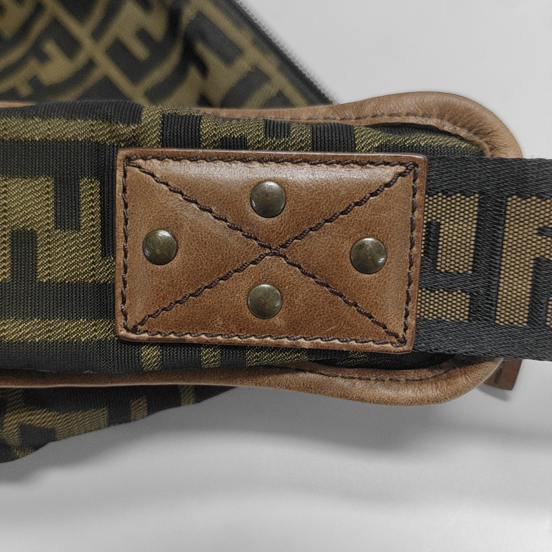 Canvas Shoulder Bag Brown