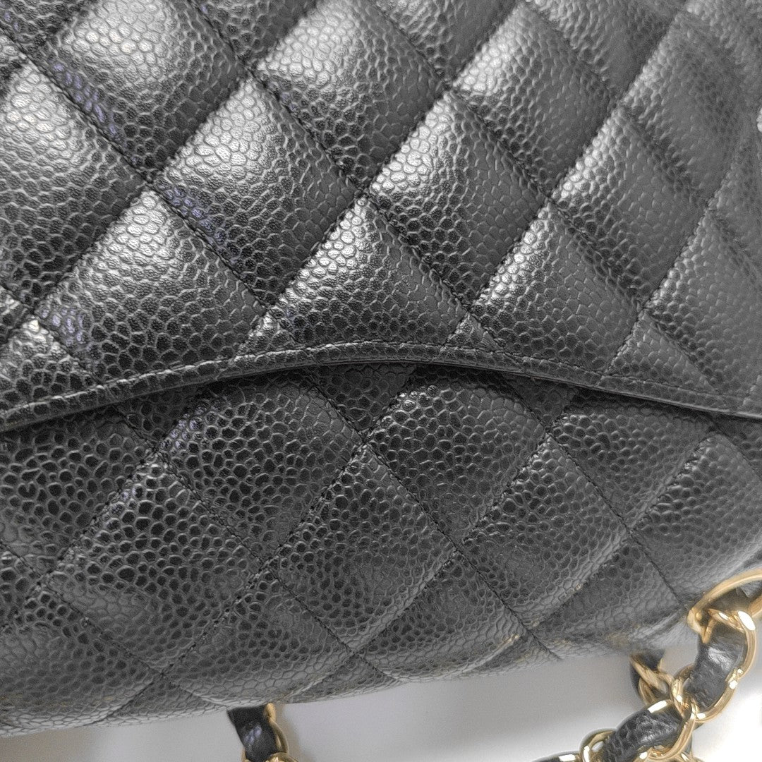 CLASSIC FLAP Small Quilted Grained Calfskin Black