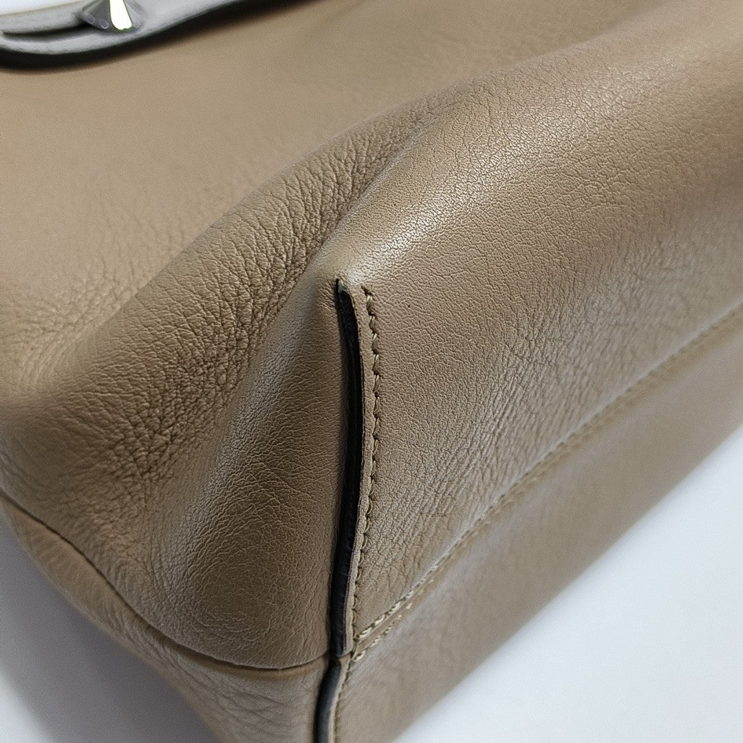 By The Way Medium Calfskin Brown