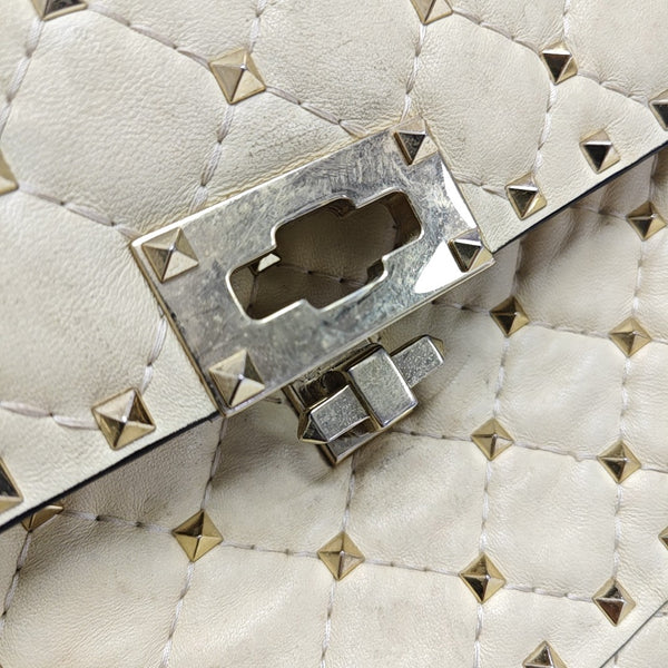 Spike Up Leather Beige
