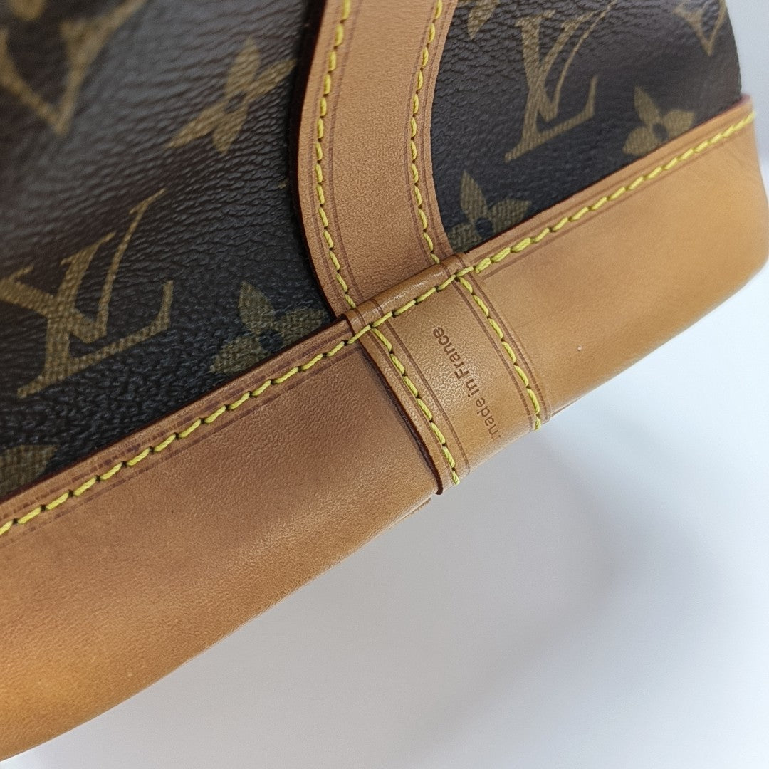 NOÉ MM Monogram Coated Canvas Brown