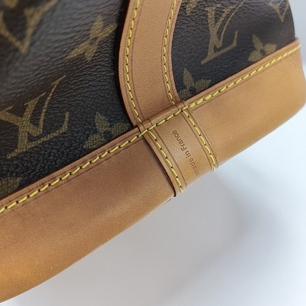 NOÉ MM Monogram Coated Canvas Brown
