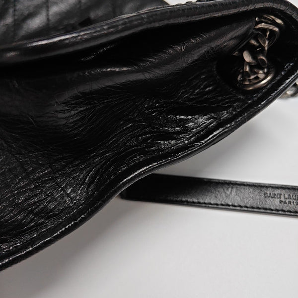 NIKI Medium Chevron Calfskin Black