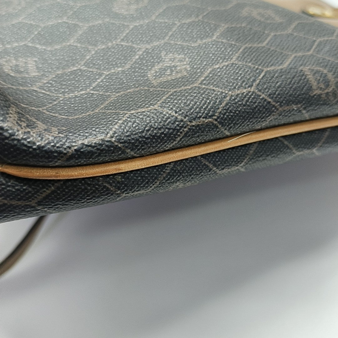Oblique Coated Canvas Black
