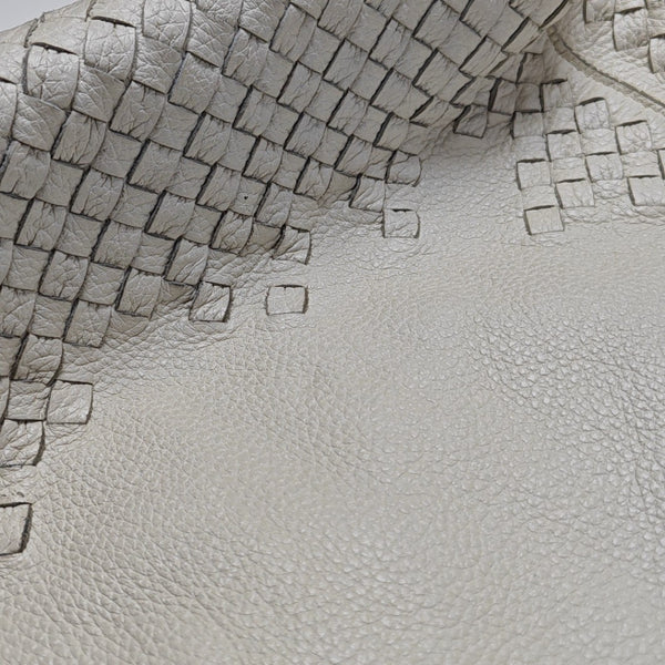 Classic Pillow Calfskin White