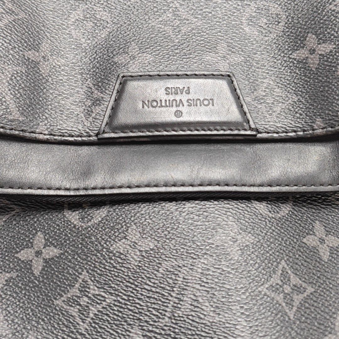 DISCOVERY Monogram Coated Canvas Gray