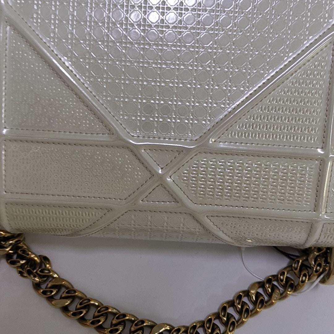 Diorama Small Cannage Calfskin Beige