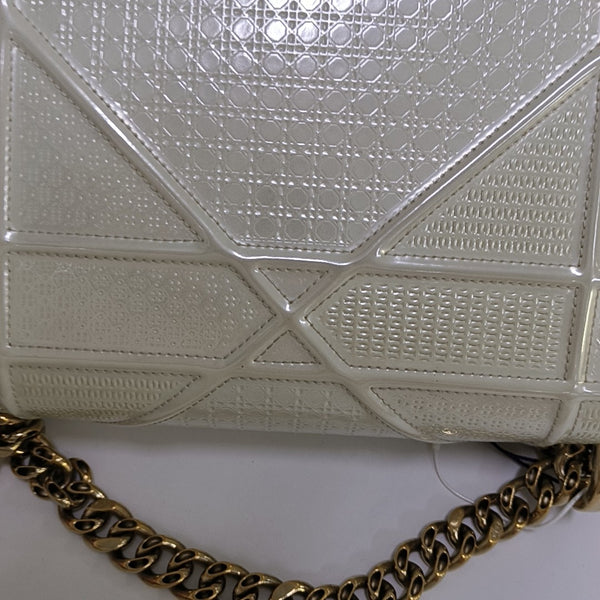 Diorama Small Cannage Calfskin Beige