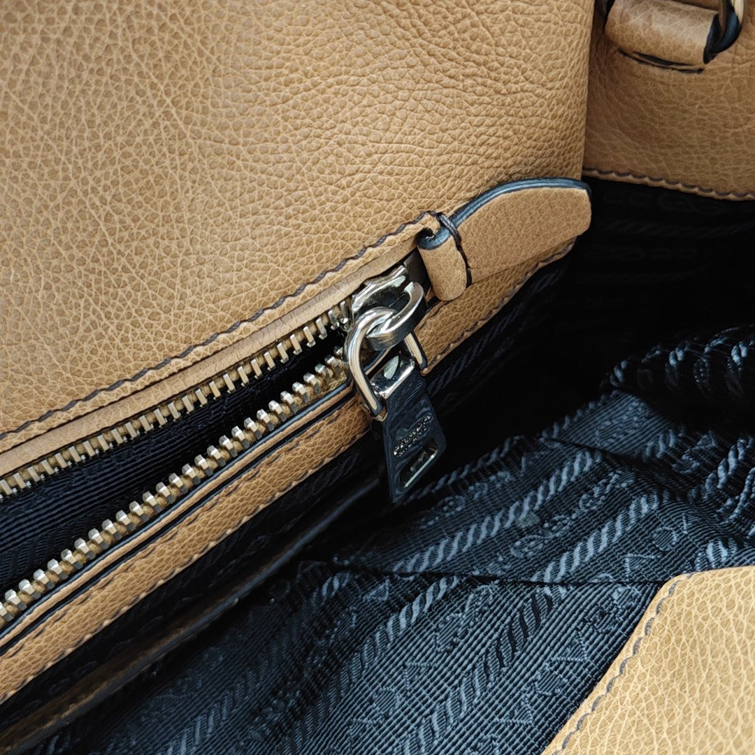 Calfskin Tote Bag Brown