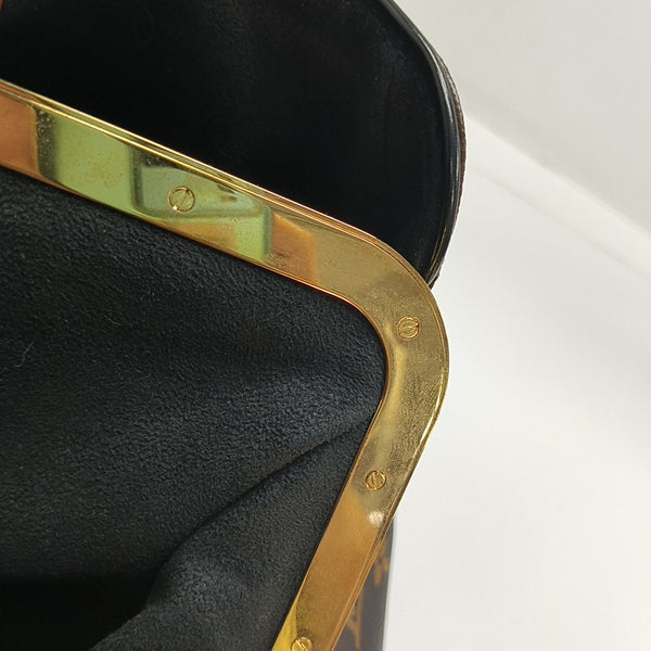 GRIET Coated Canvas Brown
