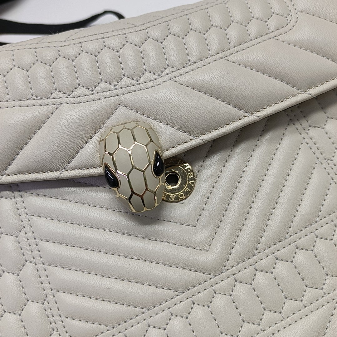 SERPENTI FOREVER Quilted Leather White