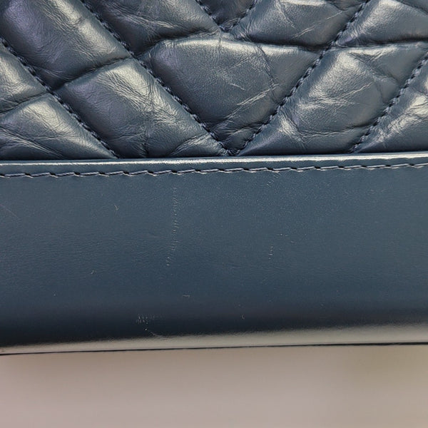 GABRIELLE Small Chevron Calfskin Blue