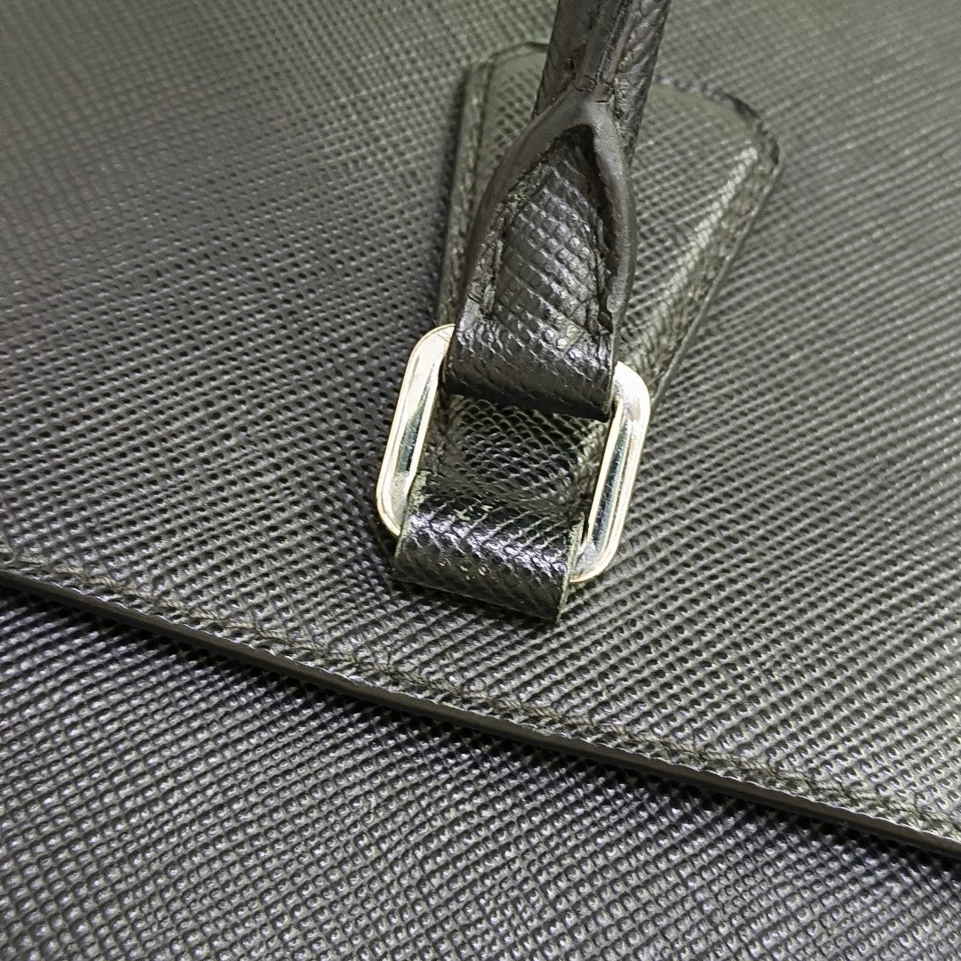 Calfskin Shoulder Bag Black