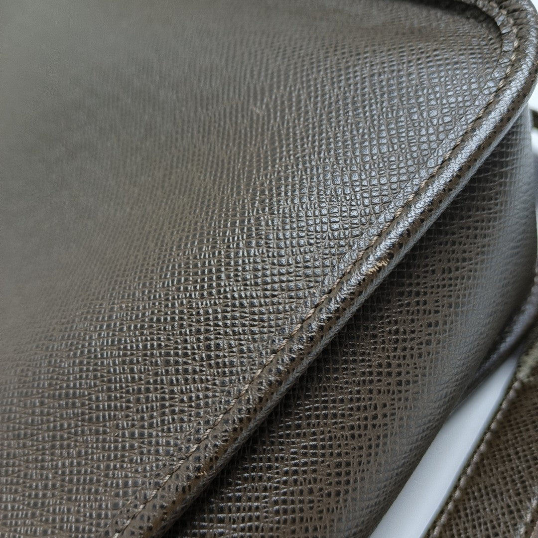 ANDREI Calfskin Brown