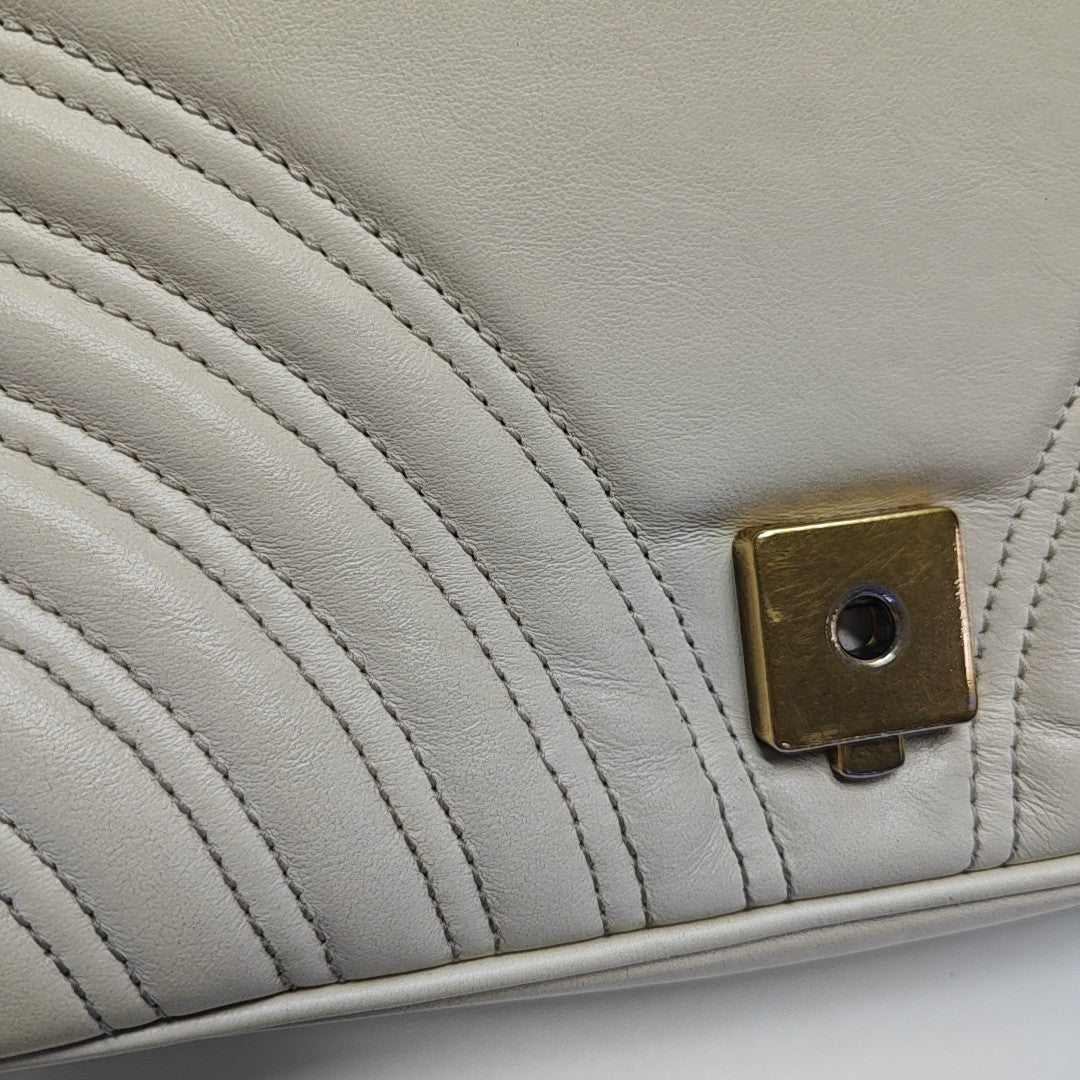 GG Marmont Medium Quilted Calfskin White