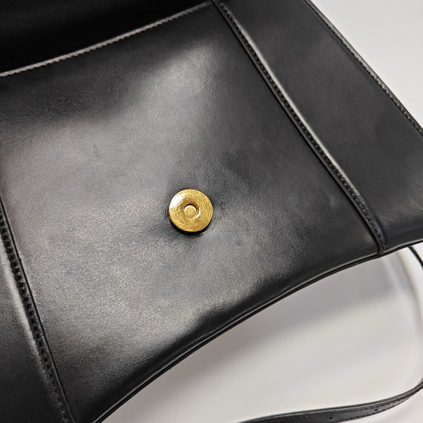 Hourglass Small Calfskin Black