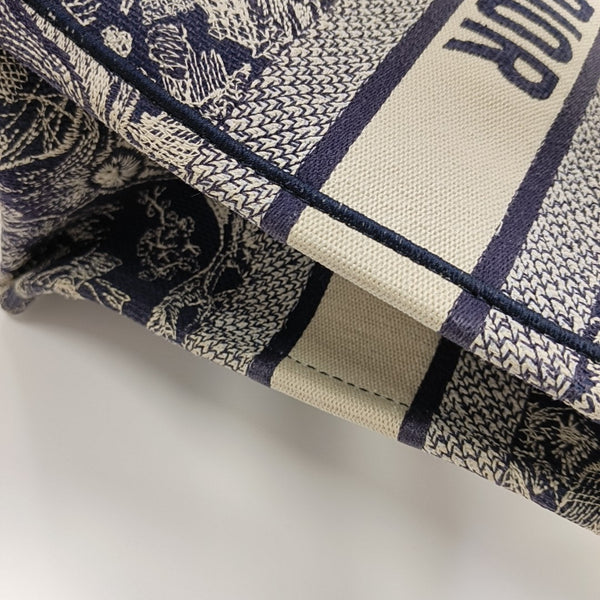 Book Tote Medium Canvas Blue