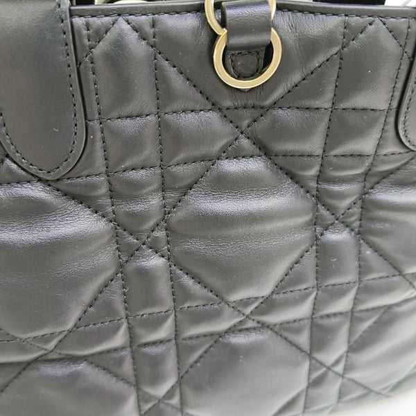 Toujours Medium Cannage Calfskin Black