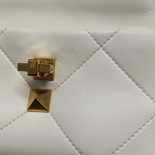 Roman Stud Small Quilted Lambskin White