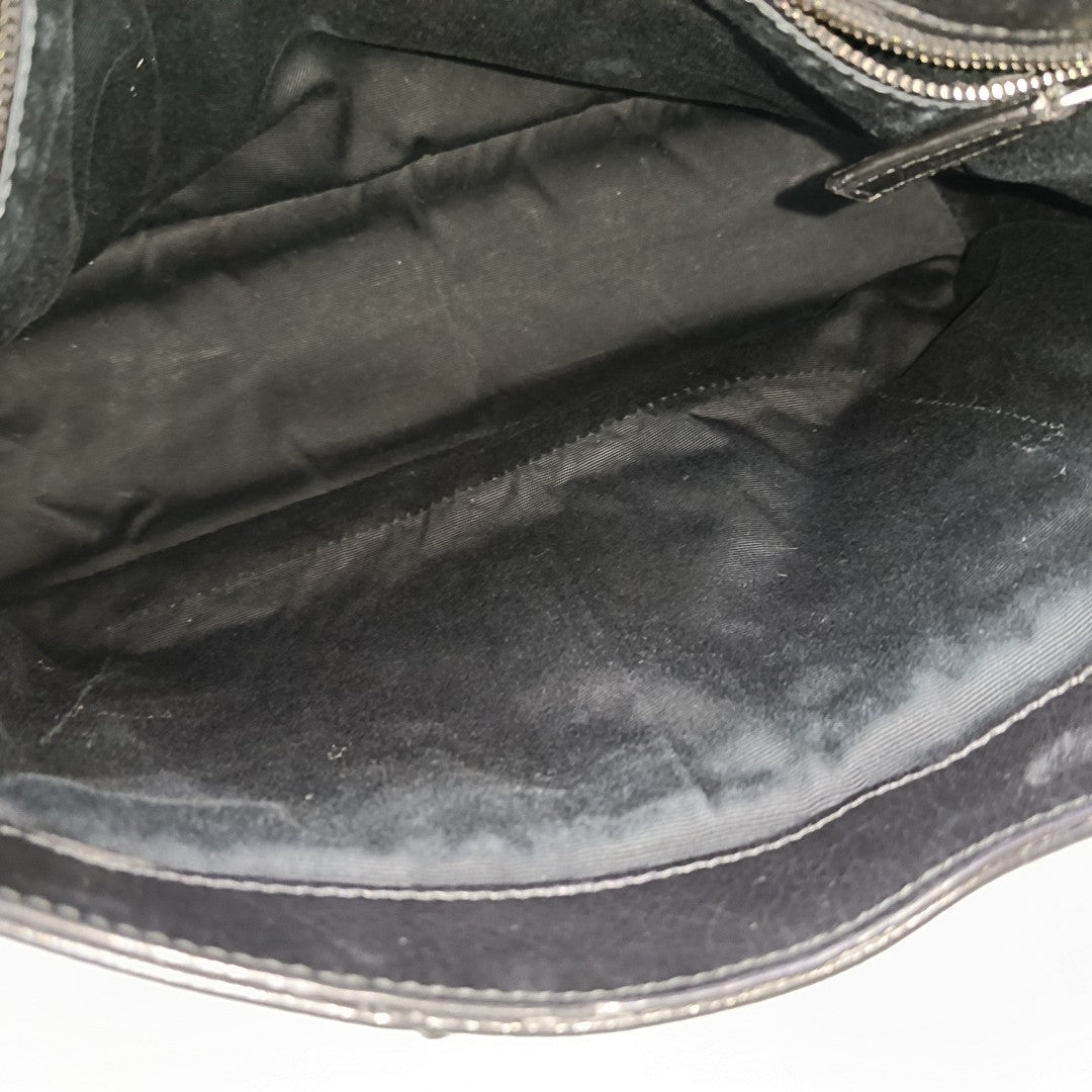 NIKI Large Chevron Calfskin Black