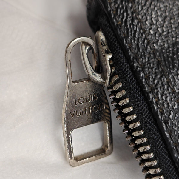 DISCOVERY Damier Graphite Coated Canvas Gray
