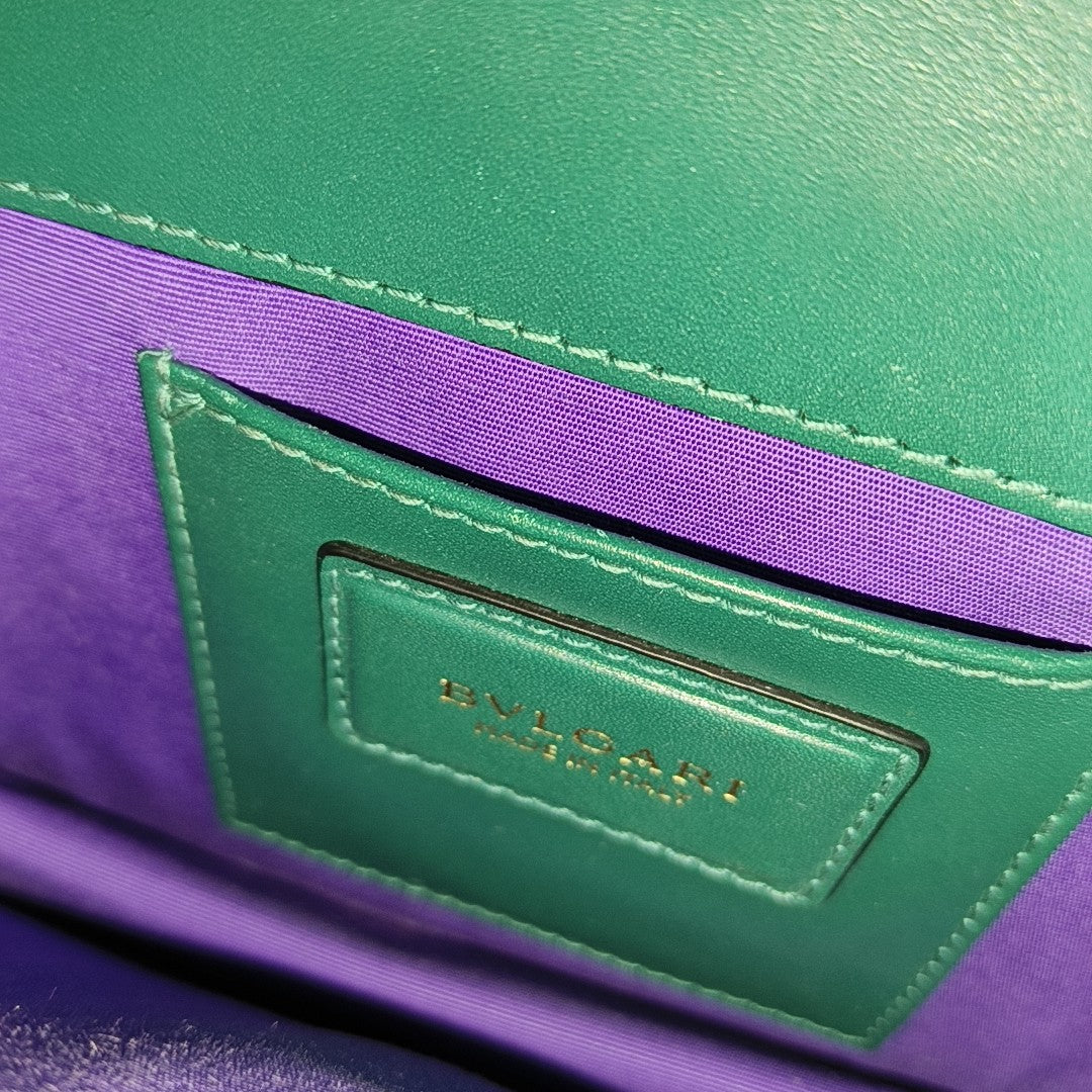 SERPENTI FOREVER Small Calfskin Green