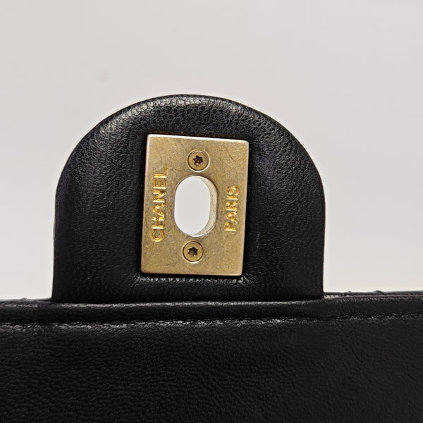 Quilted Lambskin Shoulder Bag Black
