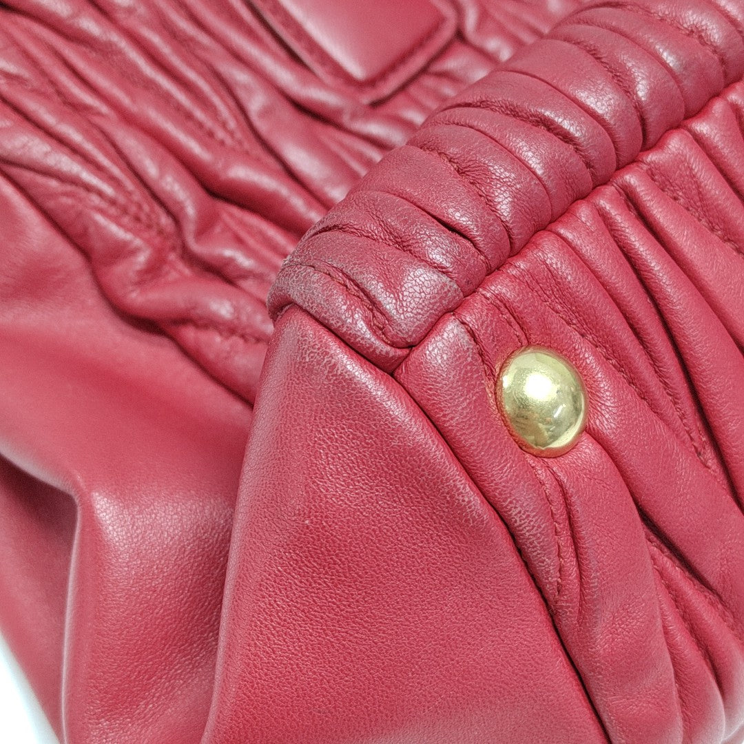 Avenue Quilted Lambskin Red