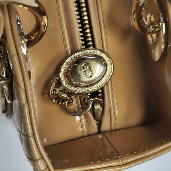 Lady Dior Medium Cannage Patent Leather Beige