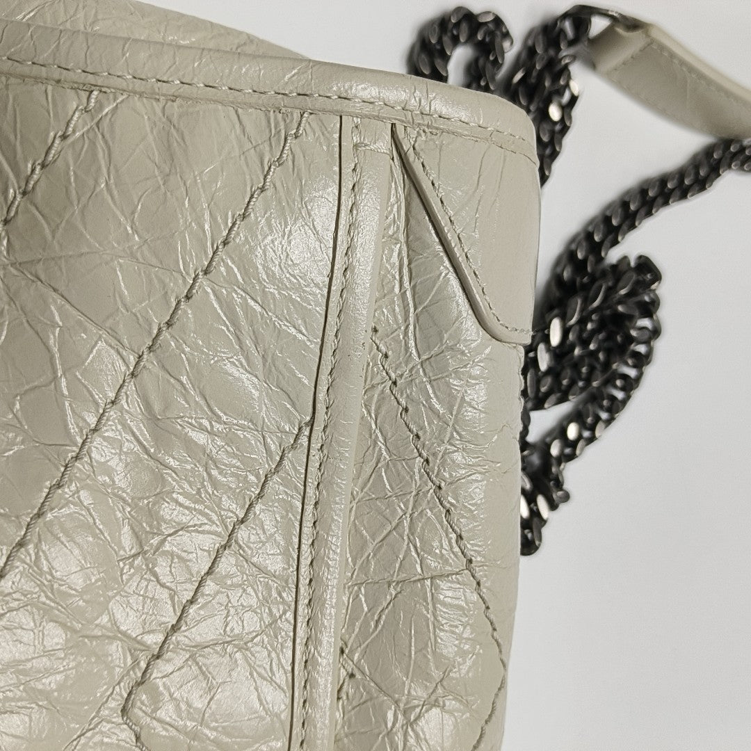 Authenticated pre-owned  NIKI Mini Chevron, Quilted Calfskin White - Shoulder Bag at Looply