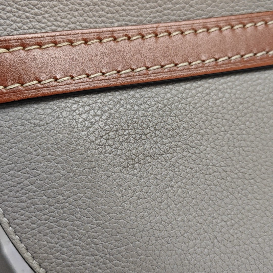 Gate Small Calfskin Gray