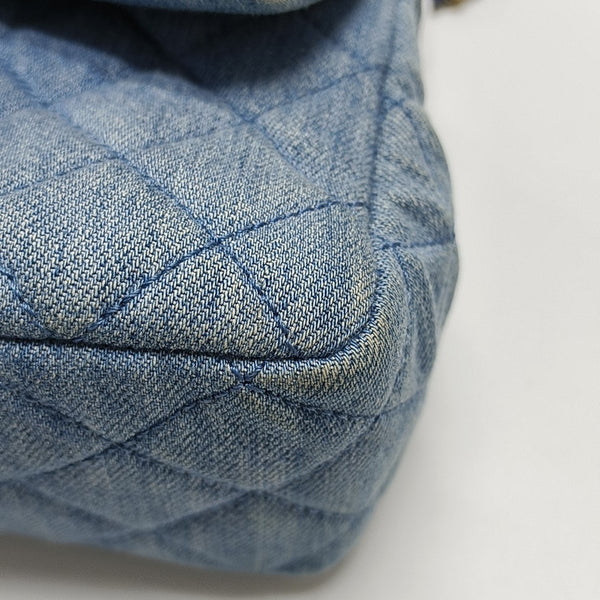 CLASSIC FLAP Mini Quilted Denim Blue