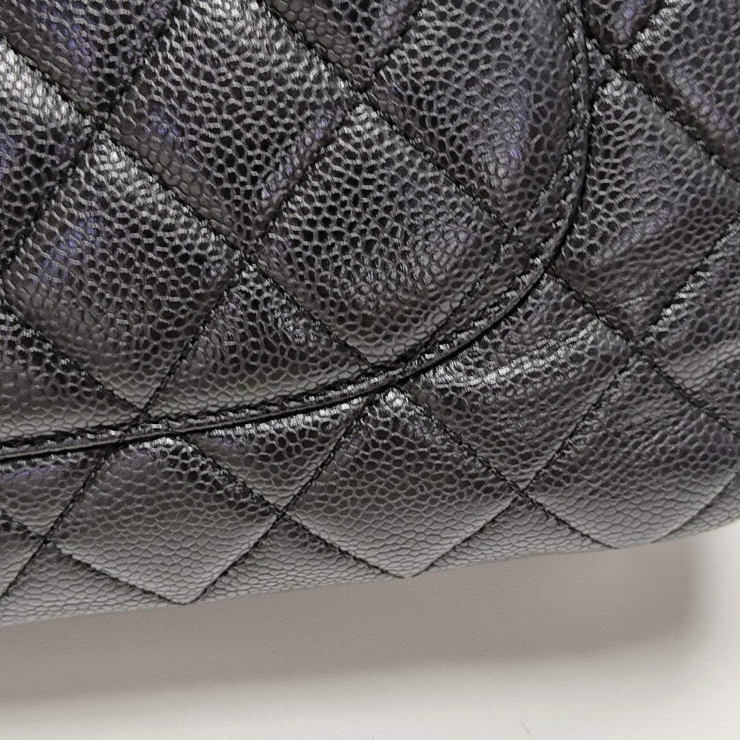 CHANEL GST Large Quilted Grained Calfskin Black