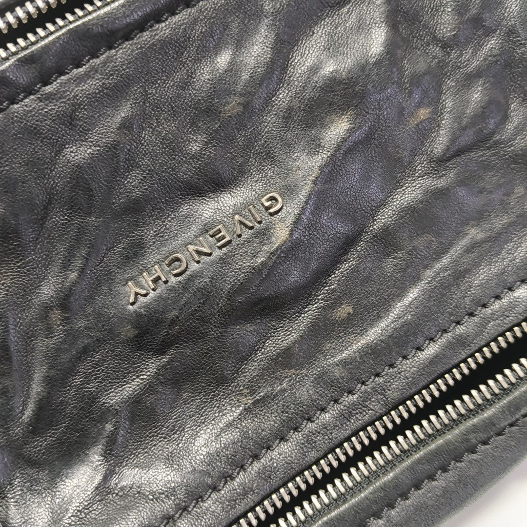 Calfskin Shoulder Bag Black