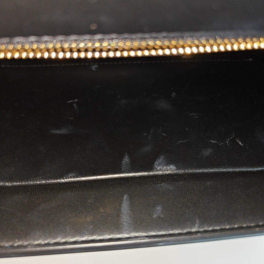30 Montaigne Calfskin Black