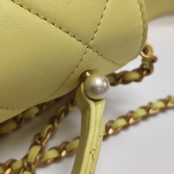 Quilted Lambskin Shoulder Bag Yellow
