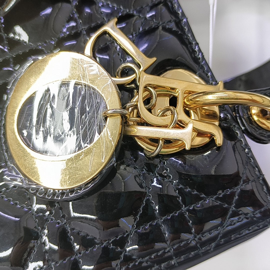 Lady Dior Medium Cannage Patent Leather Black