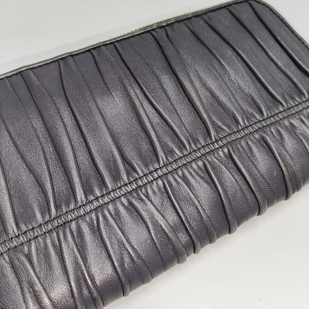 Fold Wallet Quilted Lambskin Gray Wallet