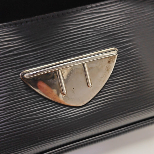 POCHETTE MONTAIGNE Epi Black