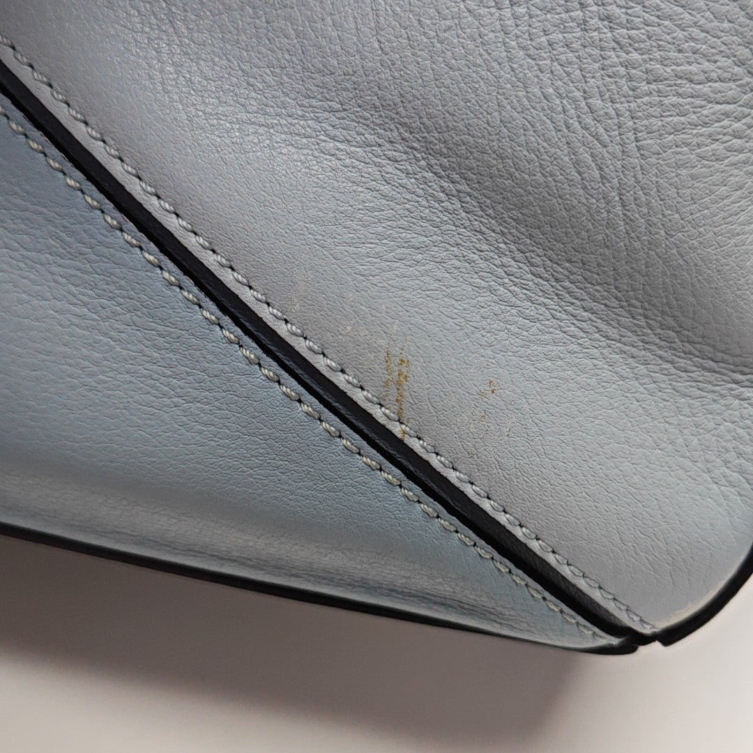 Puzzle Medium Calfskin Blue