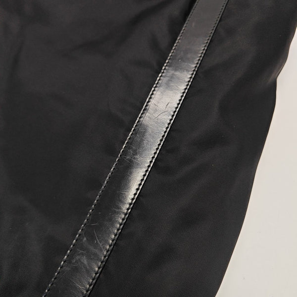 Vela Messenger Bag Nylon Black